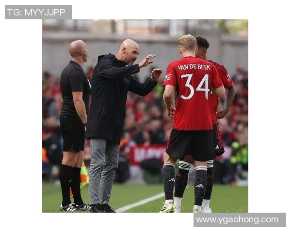 曼联明夏清洗名单已定5人!更衣室二鼠将遭解约,卖人估计收入1亿